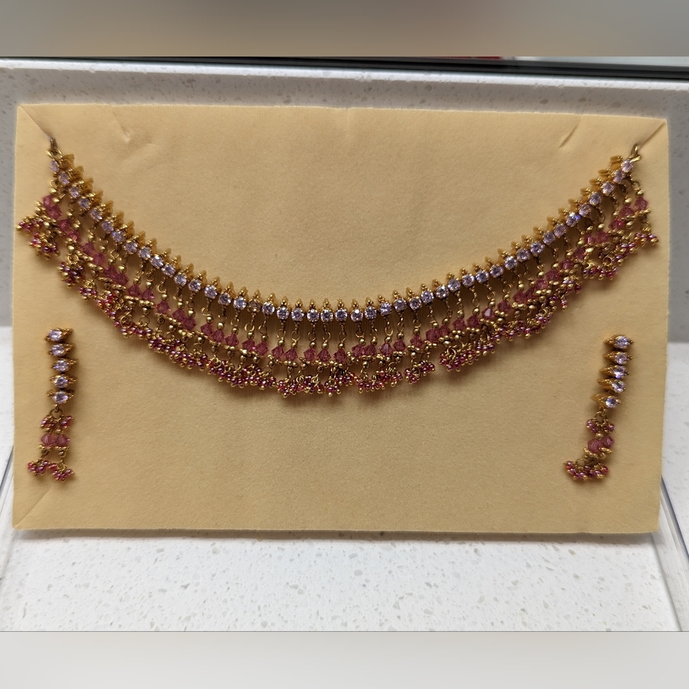 Indian Wear Jewelry Set - Picture 2 of 3